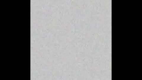 Snapshot of lahurent_weed420 chatting on November 3, 11:37 pm paola and a guest lol online show from November 3, 11:37 pm