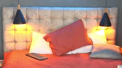    online show from February 10, 10:51 pm