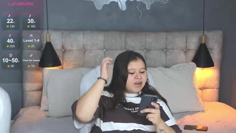    online show from November 27, 10:23 pm