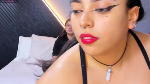    online show from March 11, 11:00 pm