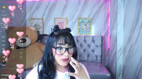 Laia online show from December 28, 6:28 am