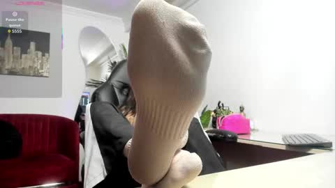 laila_angel online show from September 17, 11:45 am