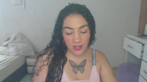 laila_silk online show from June 18, 4:22 pm