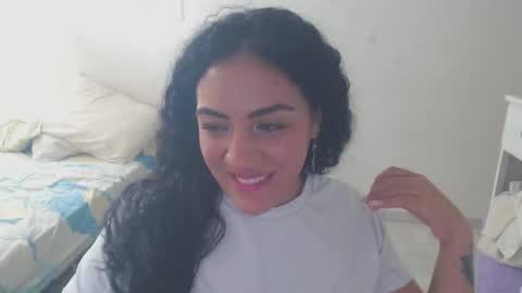 laila_silk online show from June 21, 9:06 pm
