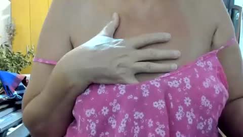 Snapshot of lailasensu chatting on March 18, 4:32 pm LAILA online show from March 18, 4:32 pm