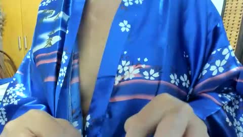 LAILA online show from April 29, 11:58 am