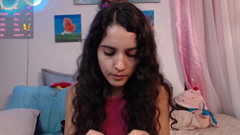Snapshot of lailypink chatting on December 28, 3:37 pm samanta online show from December 28, 3:37 pm