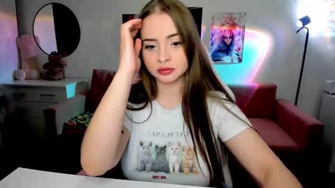 Kira online show from October 3, 10:40 pm