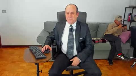 Snapshot of lajose52 chatting on November 21, 8:07 pm lajose52 online show from November 21, 8:07 pm