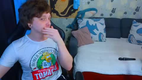 Lu  Alex online show from May 16, 9:39 am