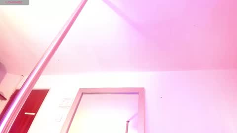 Snapshot of lala_demon chatting on March 21, 1:26 pm lala_demon online show from March 21, 1:26 pm