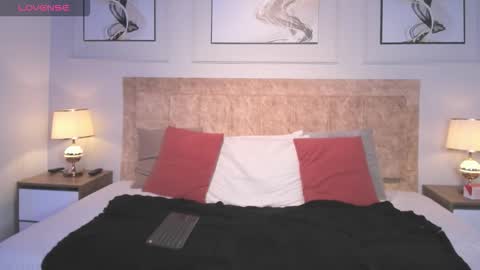 lala online show from February 11, 3:22 am