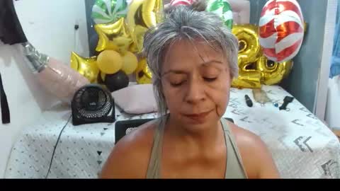 lalisha online show from December 23, 1:03 am