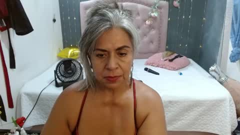 lalisha online show from May 13, 12:41 am