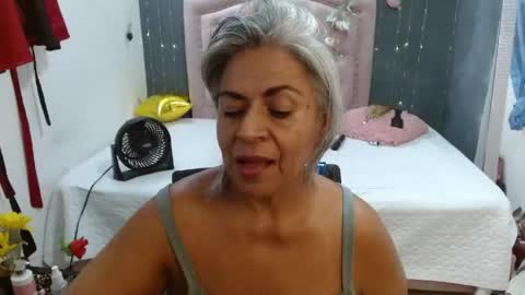 lalisha online show from May 16, 12:18 am