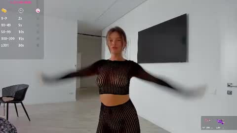 Lallie  online show from July 27, 12:23 pm