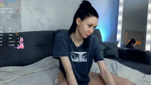Lama online show from January 4, 1:31 pm