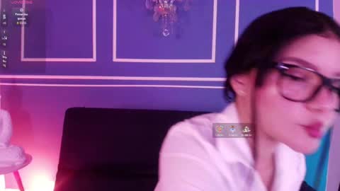 Snapshot of lana_beket_ chatting on September 18, 11:23 am  Lana  online show from September 18, 11:23 am