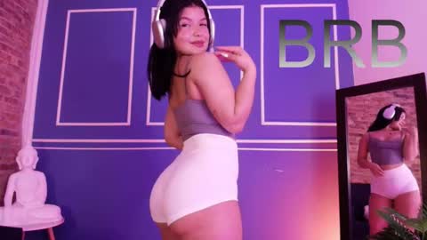 Snapshot of lana_beket_ chatting on October 25, 11:29 am  Lana  online show from October 25, 11:29 am