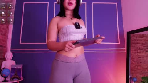 Snapshot of lana_beket_ chatting on October 29, 11:23 am  Lana  online show from October 29, 11:23 am