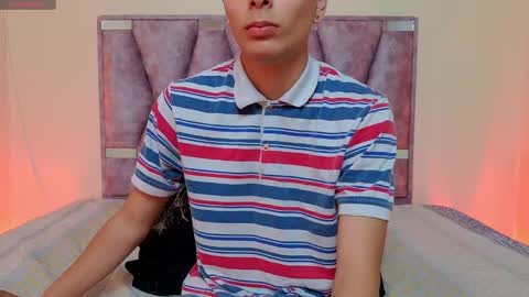 Snapshot of lana_bennett69 chatting on September 18, 10:39 am Lana online show from September 18, 10:39 am