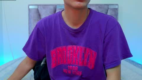 Snapshot of lana_bennett69 chatting on October 2, 10:11 am Lana online show from October 2, 10:11 am