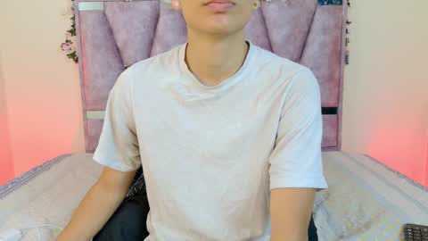 Snapshot of lana_bennett69 chatting on October 31, 10:27 am Lana online show from October 31, 10:27 am