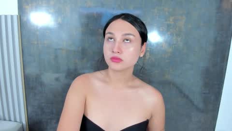 Lana online show from November 9, 7:45 pm