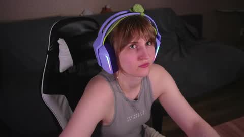 Snapshot of lana_del_kay chatting on April 24, 6:32 pm Kay online show from April 24, 6:32 pm