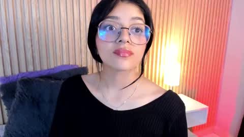 Snapshot of lana_dol chatting on September 19, 4:07 pm ... . . ... online show from September 19, 4:07 pm