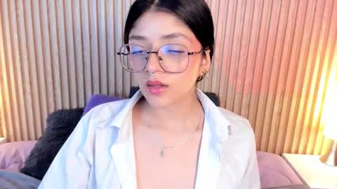 Snapshot of lana_dol chatting on September 20, 4:13 am ... . . ... online show from September 20, 4:13 am