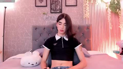 lana_gill online show from May 1, 6:34 pm