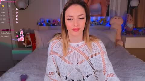 Snapshot of lana_me chatting on December 13, 7:04 am Milana online show from December 13, 7:04 am