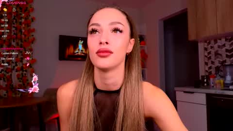 Snapshot of lana_me chatting on October 19, 2:45 am Milana online show from October 19, 2:45 am