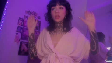 Alana Ferreira online show from January 18, 1:41 am