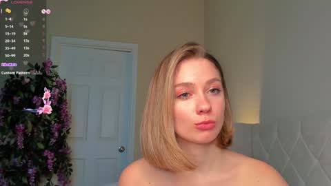 Snapshot of lana_moreno chatting on January 12, 10:43 pm Lana online show from January 12, 10:43 pm