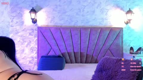 Angel  IG  online show from April 5, 12:41 am