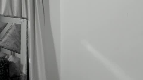 Lana ROMAN online show from December 6, 1:51 am