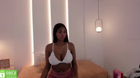 Snapshot of lana_starlet chatting on February 13, 9:49 pm katiuska online show from February 13, 9:49 pm