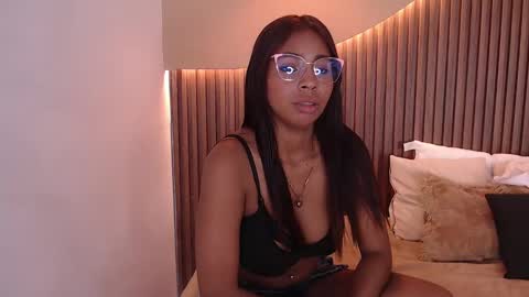 Snapshot of lana_starlet chatting on February 18, 9:31 pm katiuska online show from February 18, 9:31 pm