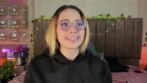 Lana online show from March 29, 4:34 am