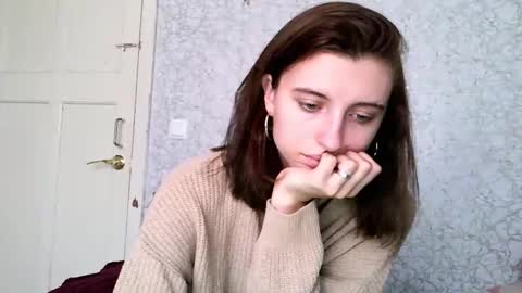 Lana online show from December 3, 7:27 am