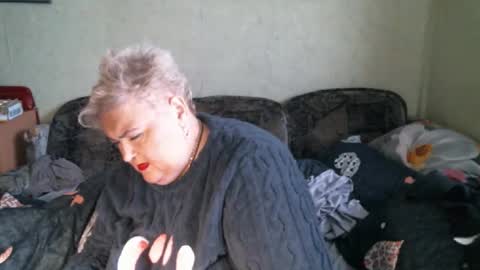 lanacat555 online show from December 17, 12:22 pm