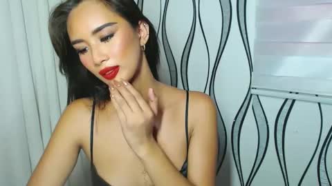 Lana online show from December 3, 12:24 am