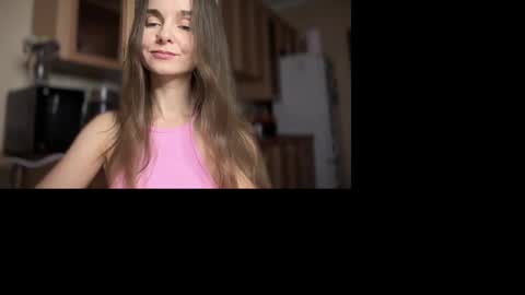 Lana online show from December 4, 10:30 pm