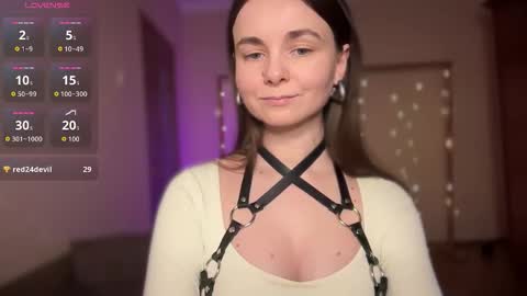 Snapshot of lanaloulou chatting on March 10, 8:03 pm Lana online show from March 10, 8:03 pm