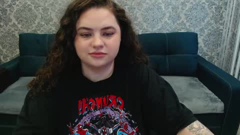 LanaRoub online show from May 19, 3:24 am
