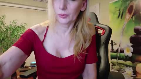 Lana online show from March 27, 5:45 pm