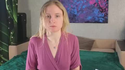 Snapshot of lanavismith chatting on February 11, 6:18 am LanaviSmith online show from February 11, 6:18 am