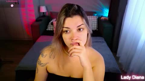 Snapshot of lancastermiss chatting on October 25, 9:28 am LancasterMiss online show from October 25, 9:28 am